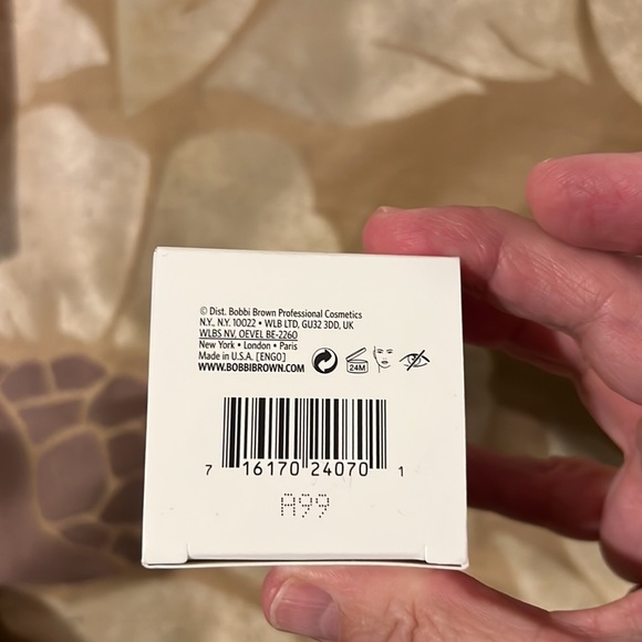 BNIB Bobbi Brown makeup melter and cleanser - Picture 4 of 5